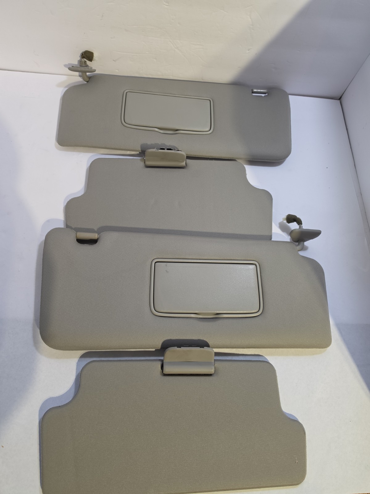 2004 - 2012 Nissan Armada Titan Sun Visors Set Pair Left Right Gray OEM