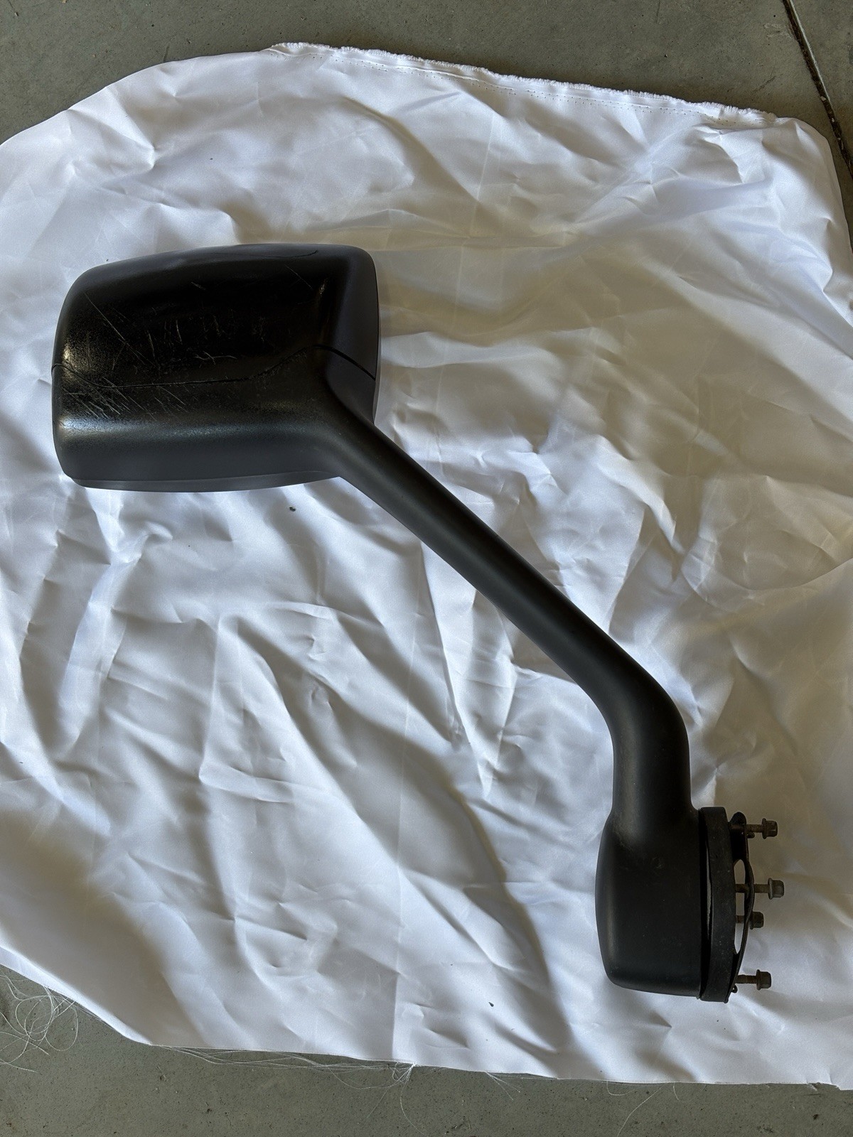 2021 Peterbuilt 579 Passenger Side Hood Mirror Mounted Right Side