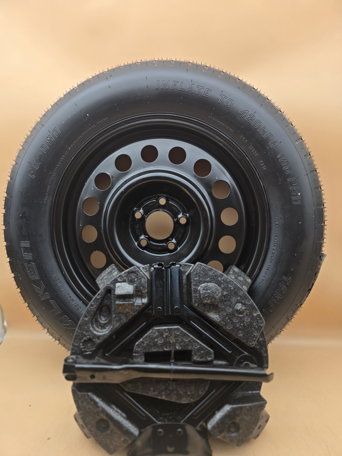 SPARE TIRE W/JACK KIT 17