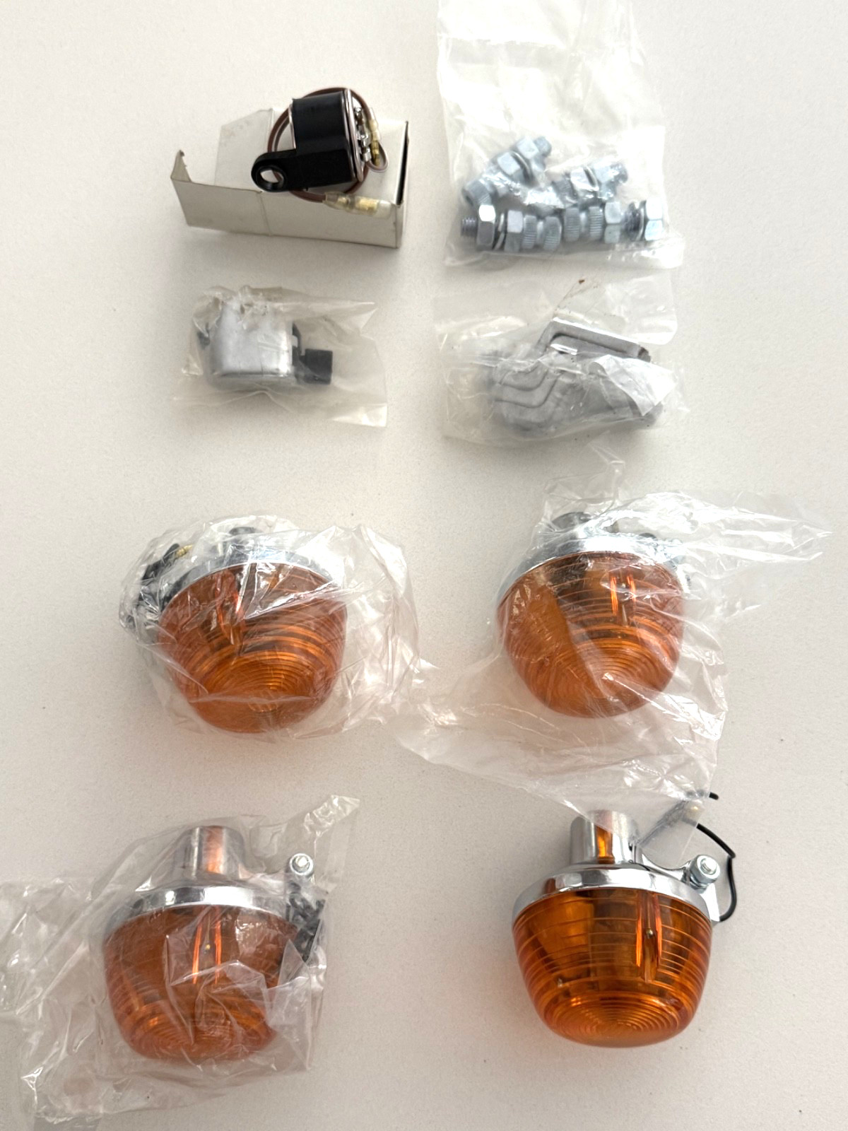 Vintage 1967-1970 Triumph Bonneville TR6R 650cc Turn Signals