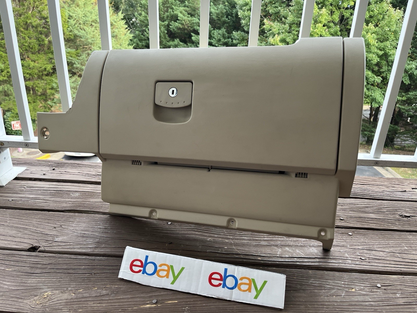 ✅ 1998-2010 OEM VW New Beetle Glovebox - Tan Beige - NICE LQQK ✅