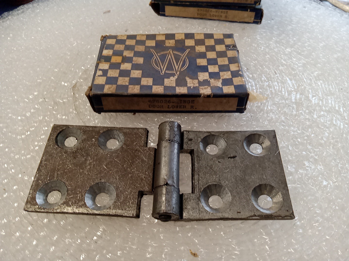 Vintage Willys RH Lower Door Hinge NOS # 676026 Vintage Willys RH Lower Door Hinge NOS # 676026