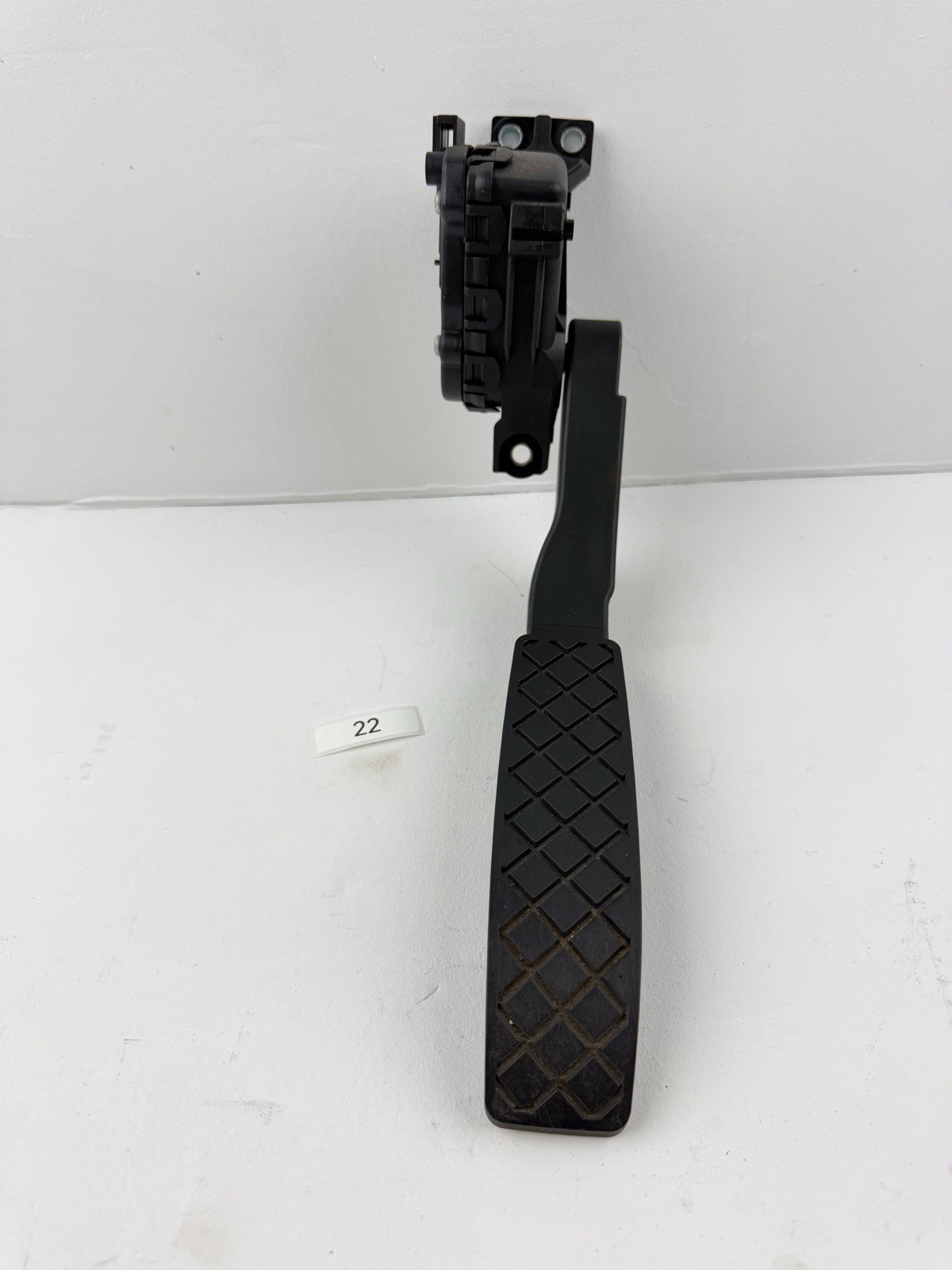 2009-2015 AUDI Q7 Accelerator Pedal Sensor OEM 7L0723507D 2009-2015 AUDI Q7 Accelerator Pedal Sensor OEM 7L0723507D