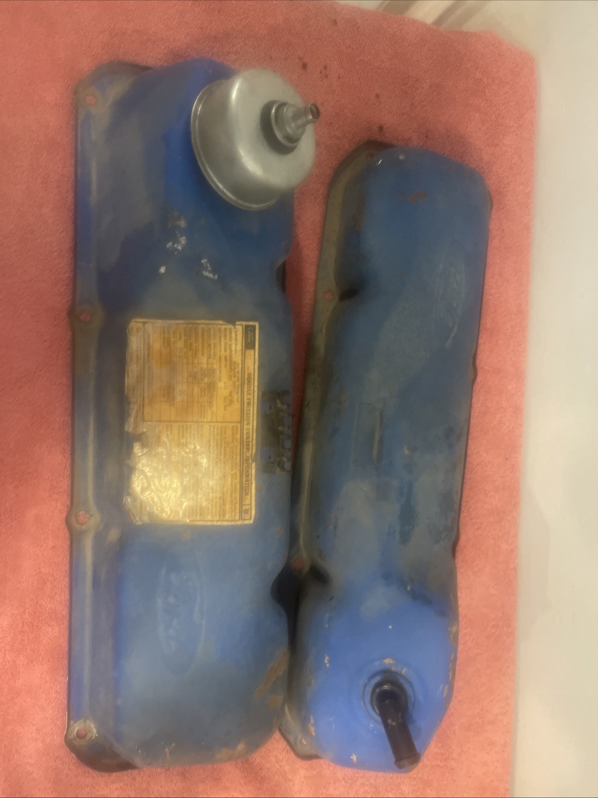 VINTAGE PAIR OF 1970s FORD 351C 351M 400 VALVE COVERS 826
