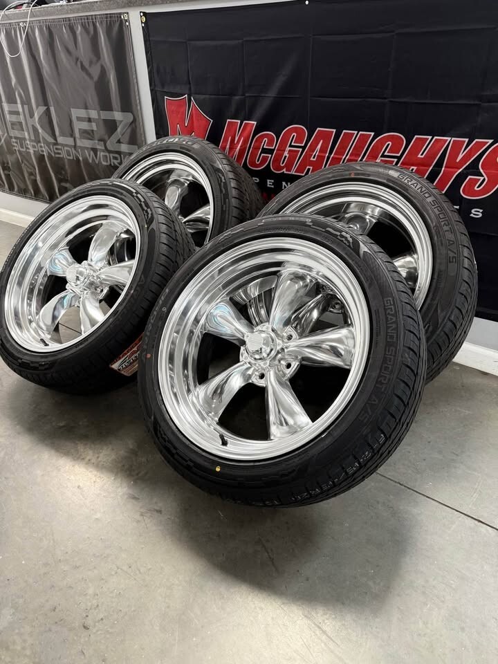 20x8 20x10 AMERICAN RACING VN515 TORQ THRUST WHEELS RIM TIRES CHEVY GMC OBS C10 20x8 20x10 AMERICAN RACING VN515 TORQ THRUST WHEELS RIM TIRES CHEVY GMC OBS C10