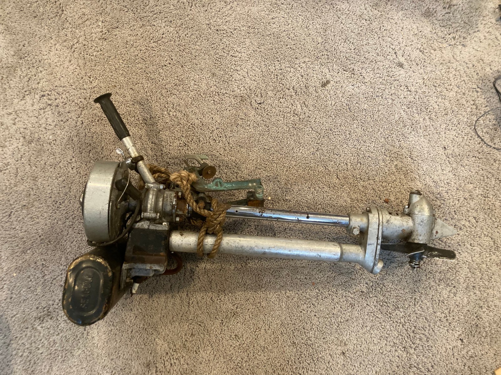 Vintage British Seagull Outboard Boat Motor Antique 2-Stroke Untested