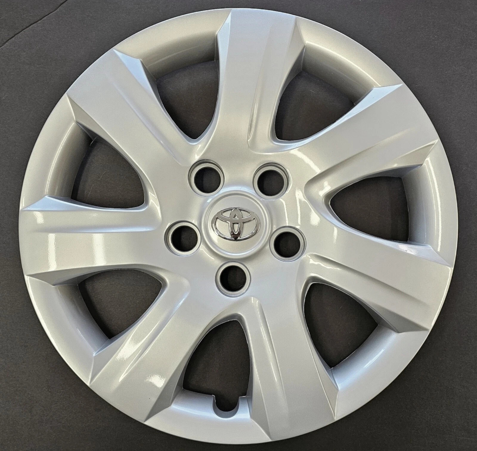 Brand New 2010 10 2011 11 Camry 16