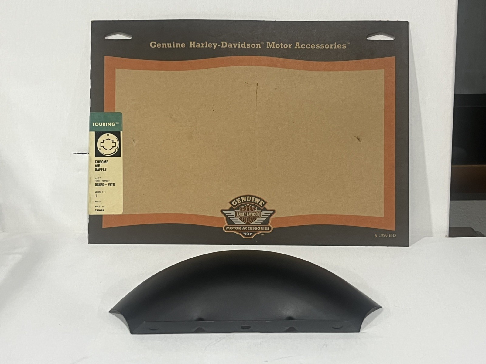 NEW Harley Davidson Black Air Baffle Cover OEM 58520-79TB (see Description) NEW Harley Davidson Black Air Baffle Cover OEM 58520-79TB (see Description)