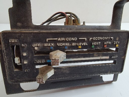 1978-89 Chevrolet GMC Van G10 Climate Control Unit OEM Part Vintage
