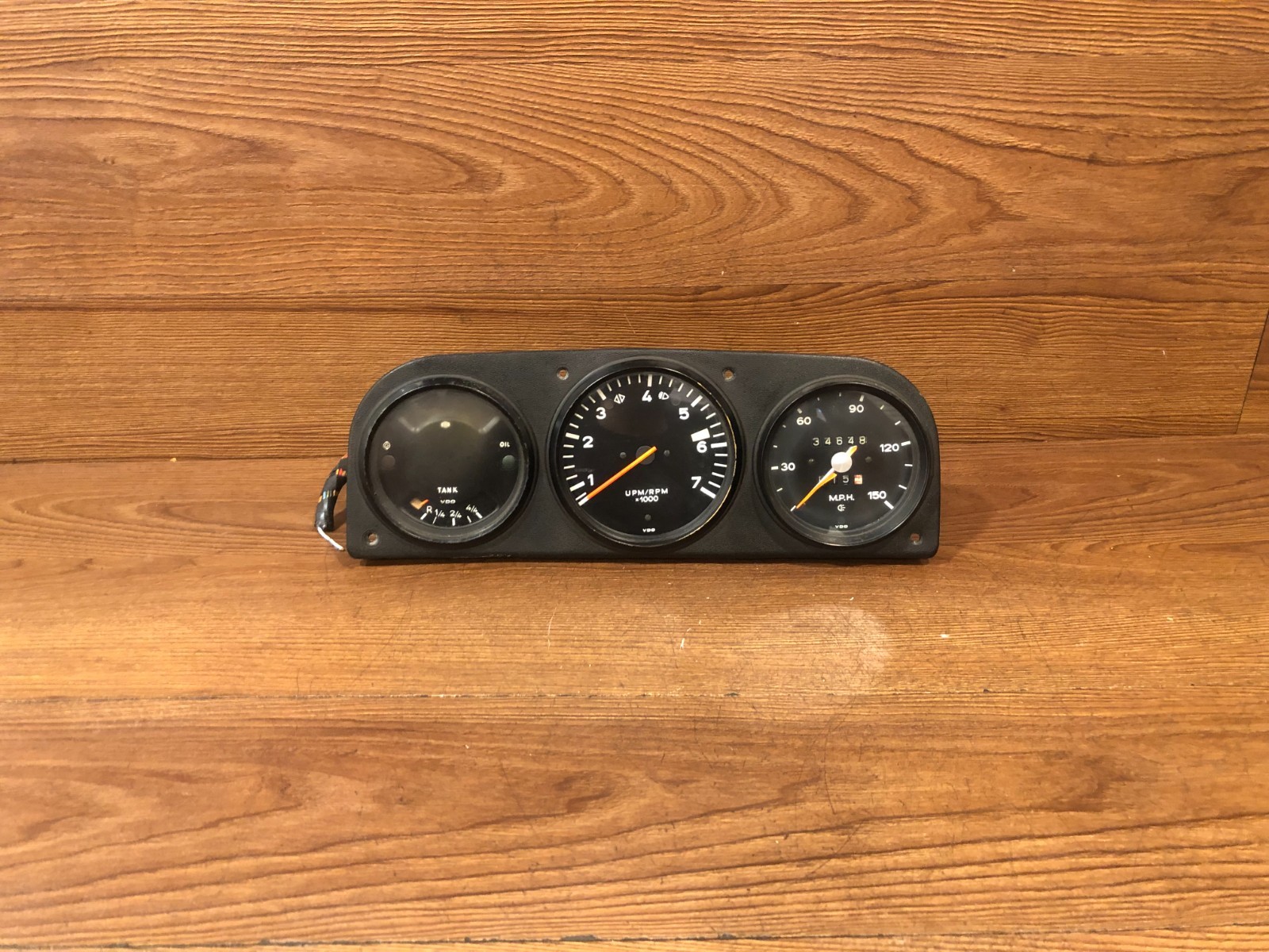 1974-1976 PORSCHE 914 DASH CLUSTER SPEEDOMETER INSTRUMENT GAUGE OEM