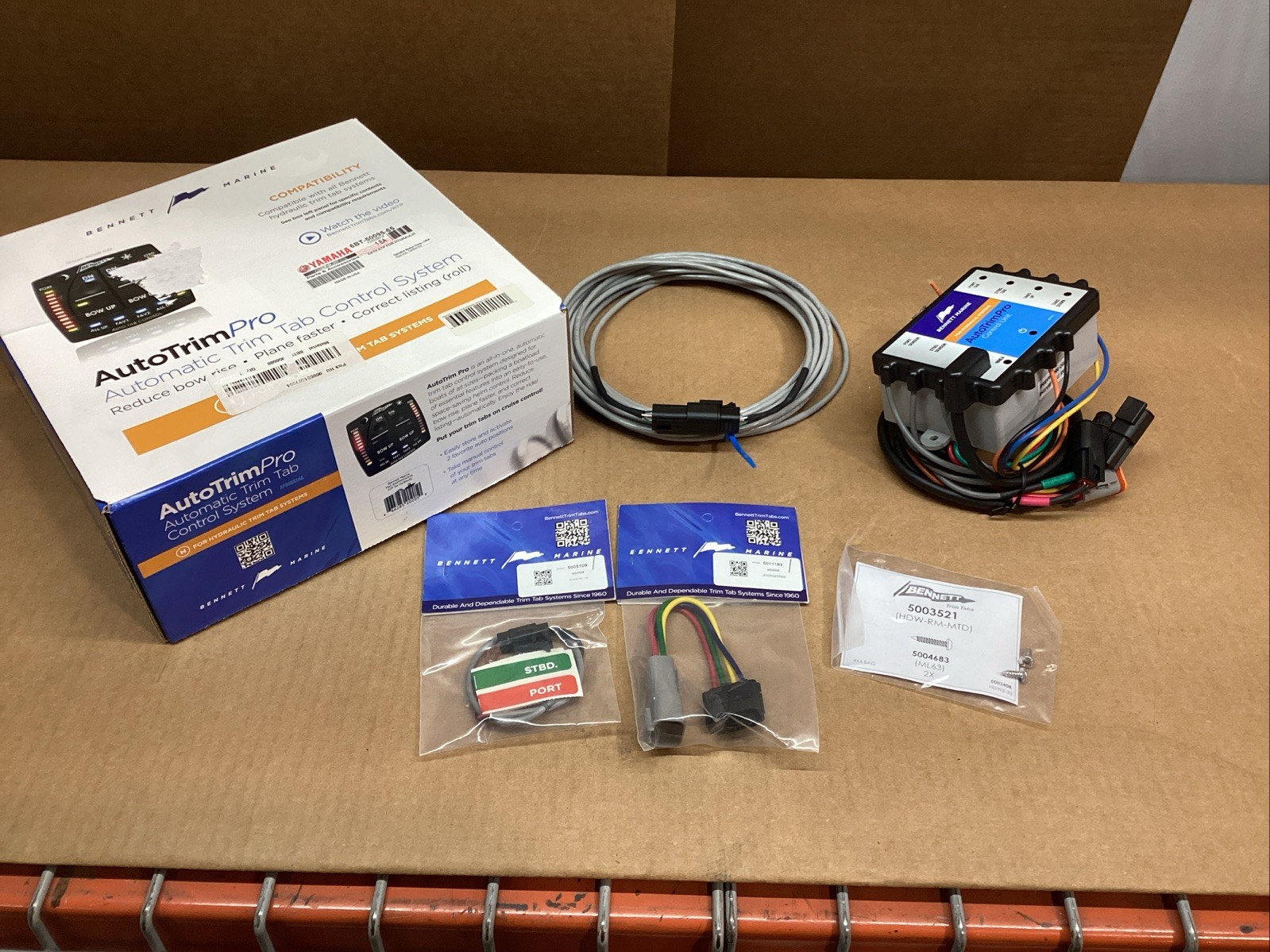 Bennett Hydraulic Auto Trim Tab Switch AP000A1H ( Open Box / Missing pieces ) Bennett Hydraulic Auto Trim Tab Switch AP000A1H ( Open Box / Missing pieces )