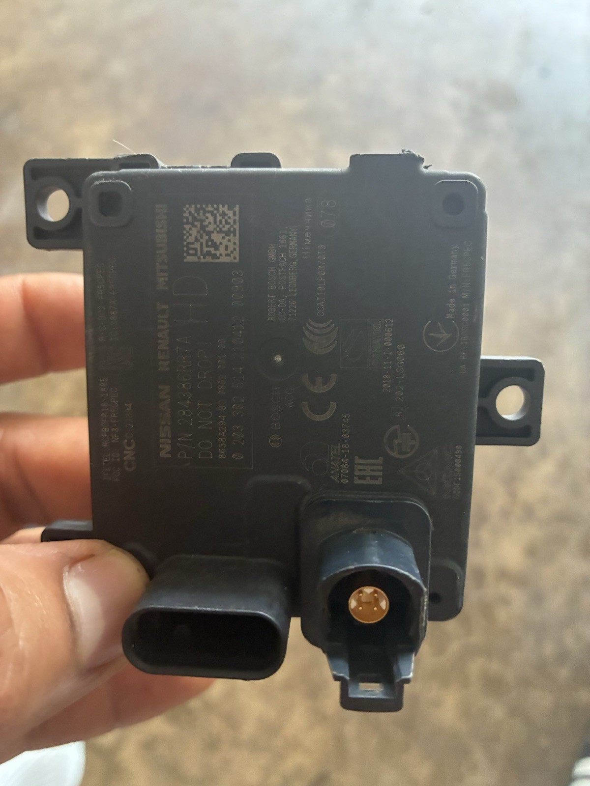 OE For 2021 2025 Nissan Rogue Sv 2.5Adaptive Cruise Radar Sensor Connector Used OE For 2021 2025 Nissan Rogue Sv 2.5Adaptive Cruise Radar Sensor Connector Used