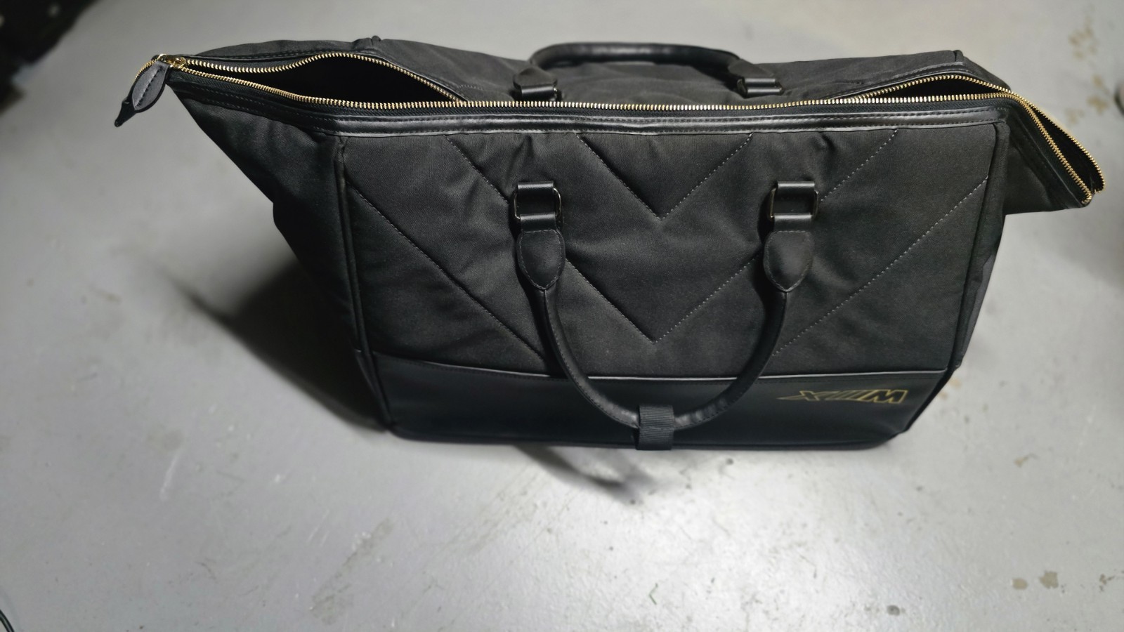 OEM BMW XM Flexible Fast Charging Cable Storage Bag Tote Duffle