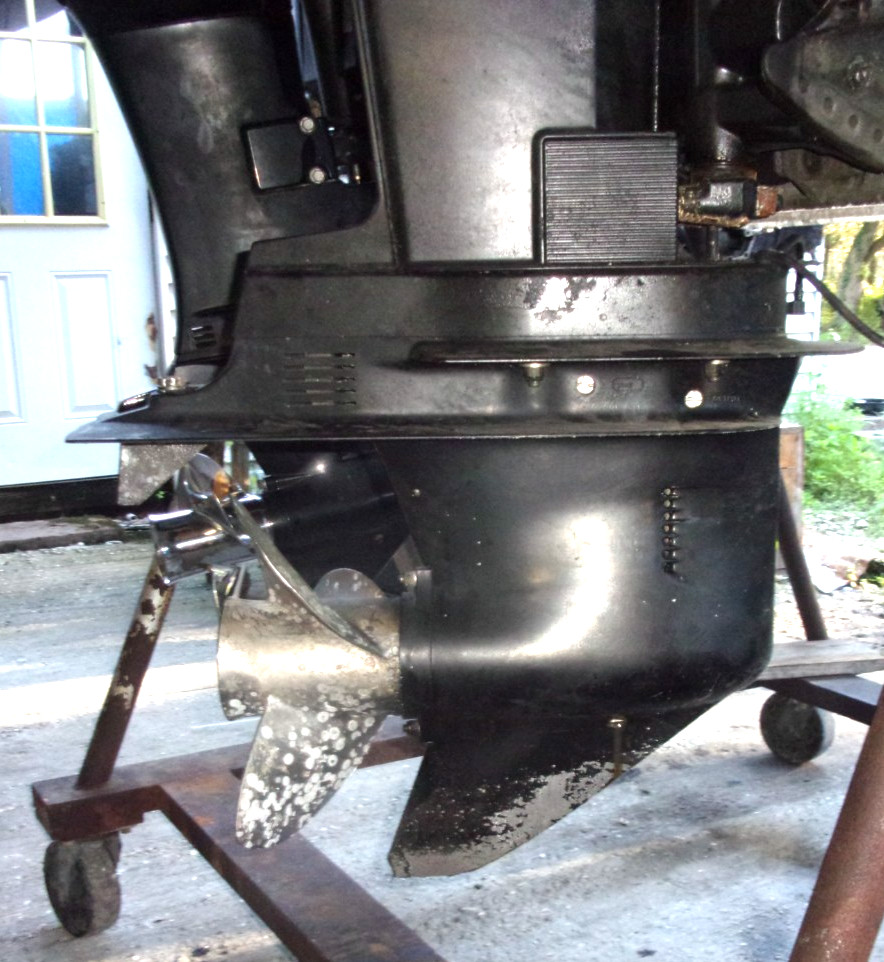 Mercury Lower Unit 20