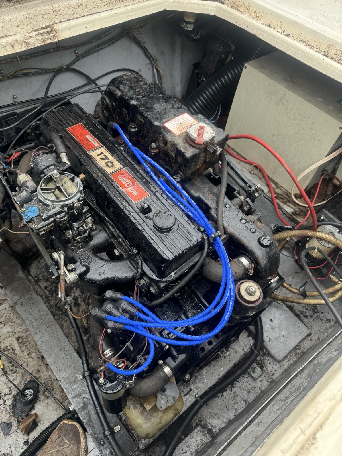Mercruiser engine