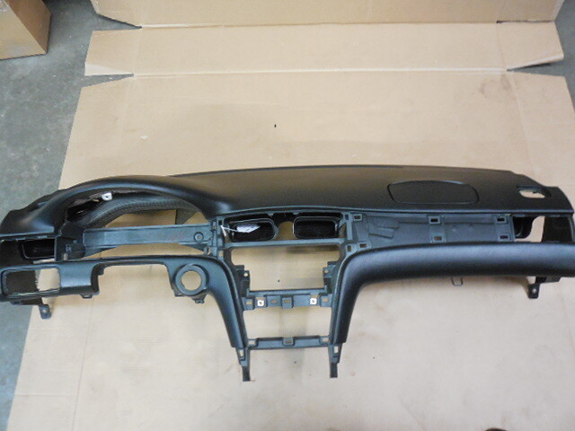 2002 -2006 Lexus ES300 ES330 Dashboard Black Dash Board LOCAL PICK UP NY 11733