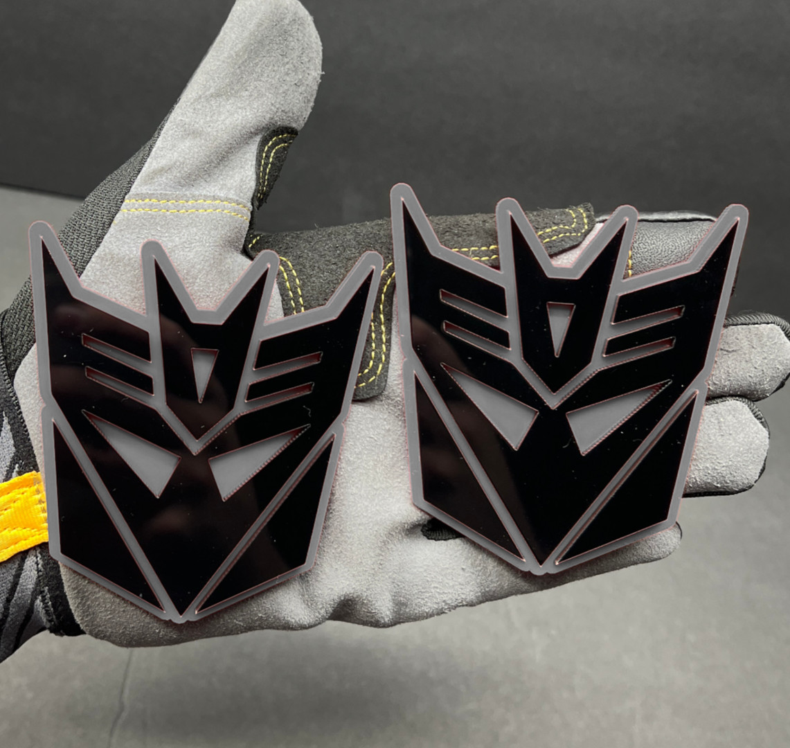 2x Decepticon Transformer Mask Car Fender Badge Emblem Black on Gray Decal