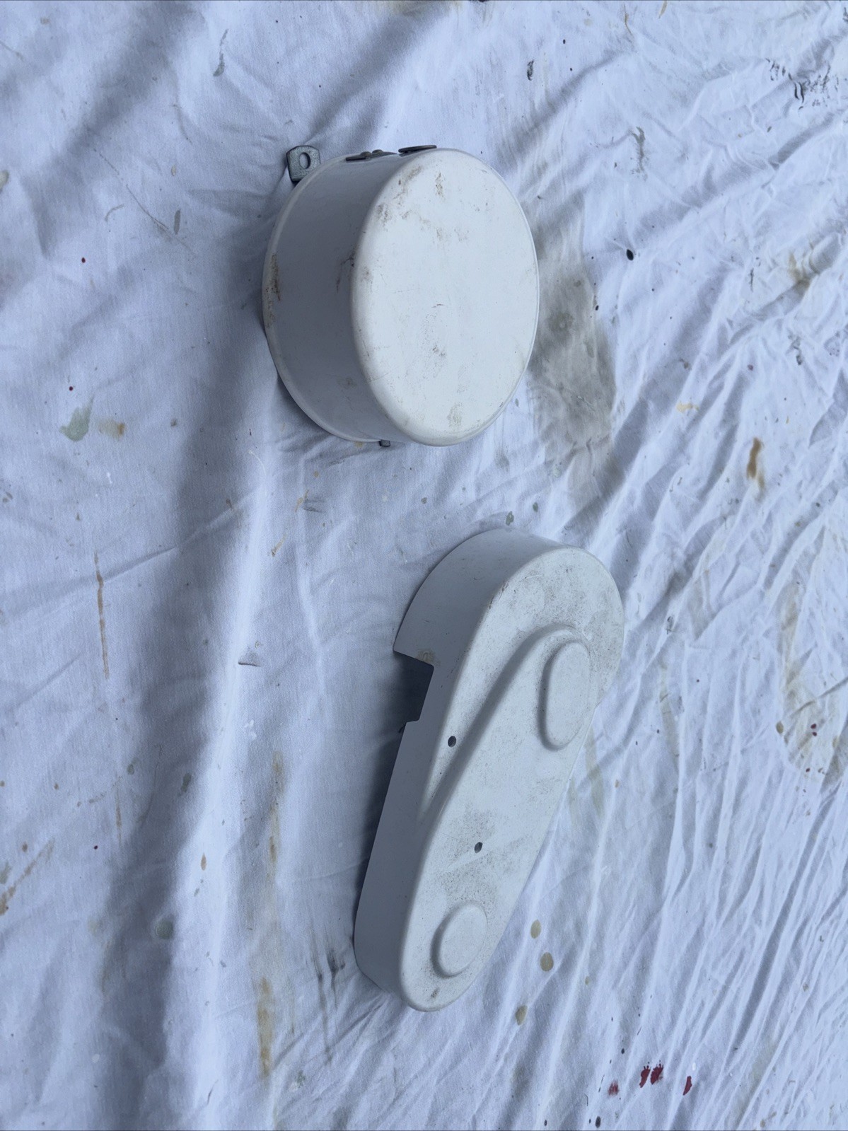 Vintage Harley Davidson Servicar Plastic Pieces For Alternator (2) Vintage Harley Davidson Servicar Plastic Pieces For Alternator (2)