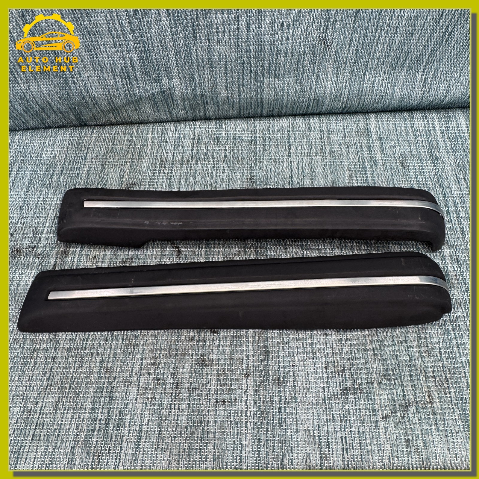 ⭐  1992-1998 Bentley Brooklands Rear Bumper Quarter Corner Molding Set OEM 94924