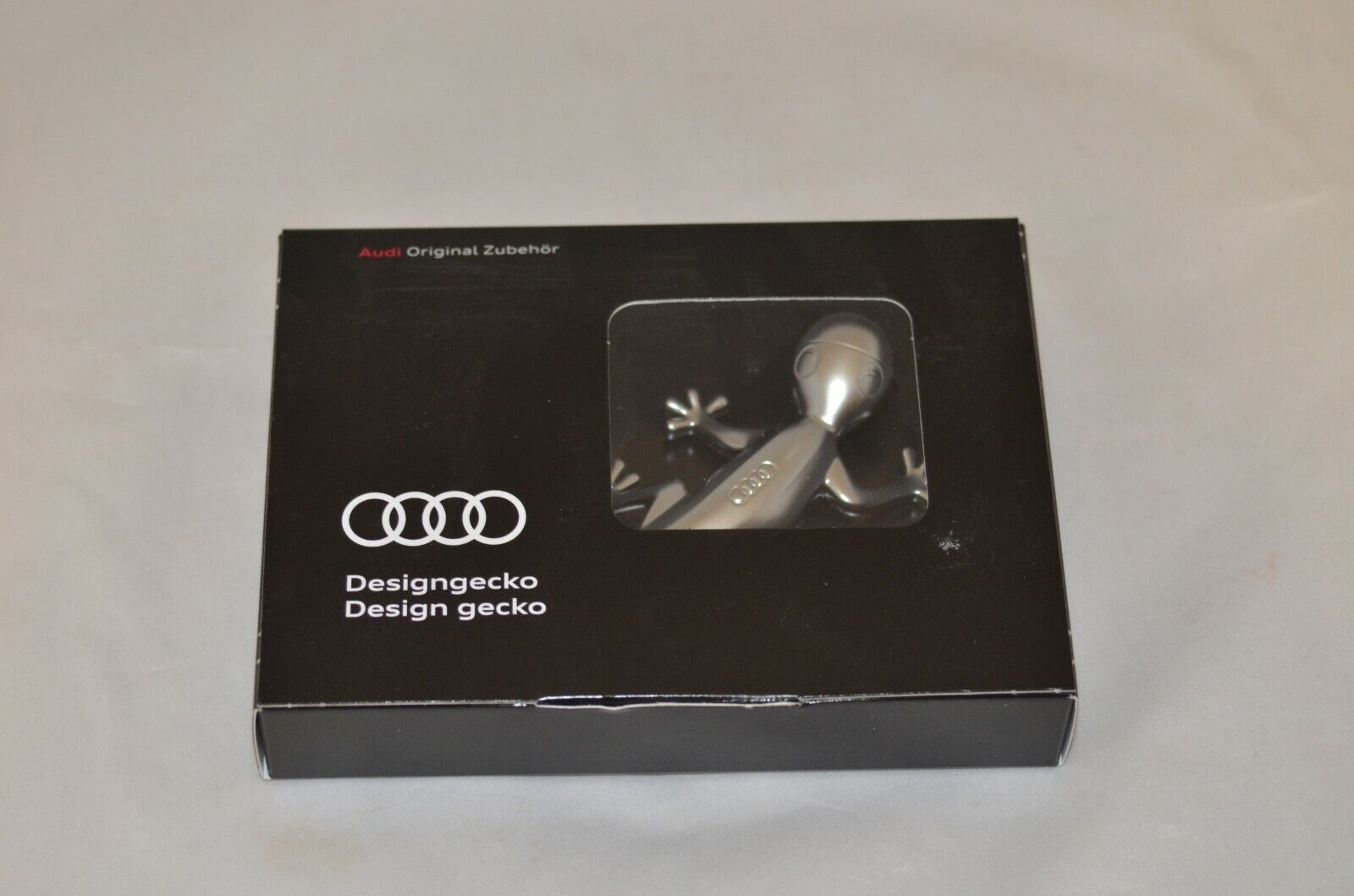 Original Audi Design Gecko in Aluminium Optic / Genuine OEM 80A087000