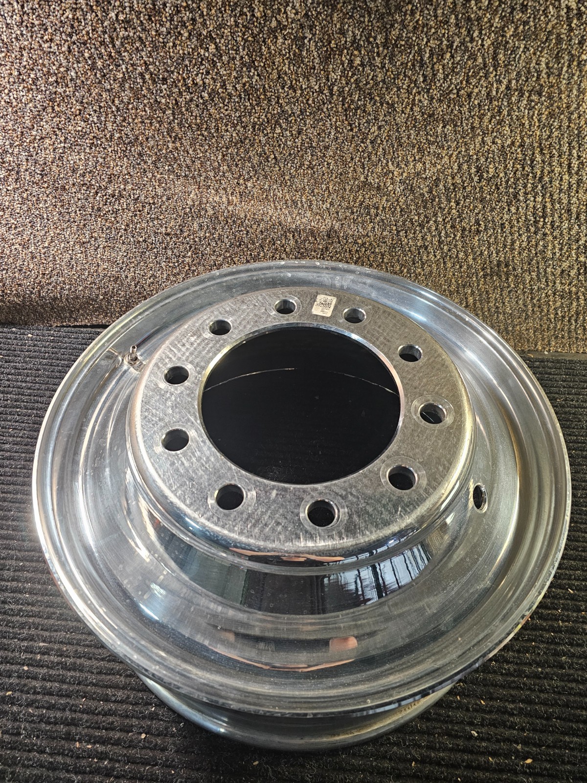 (QTY 1) Alcoa ULT367 High Polished Forged Wheel Rim 22.5X8.25 -168mm