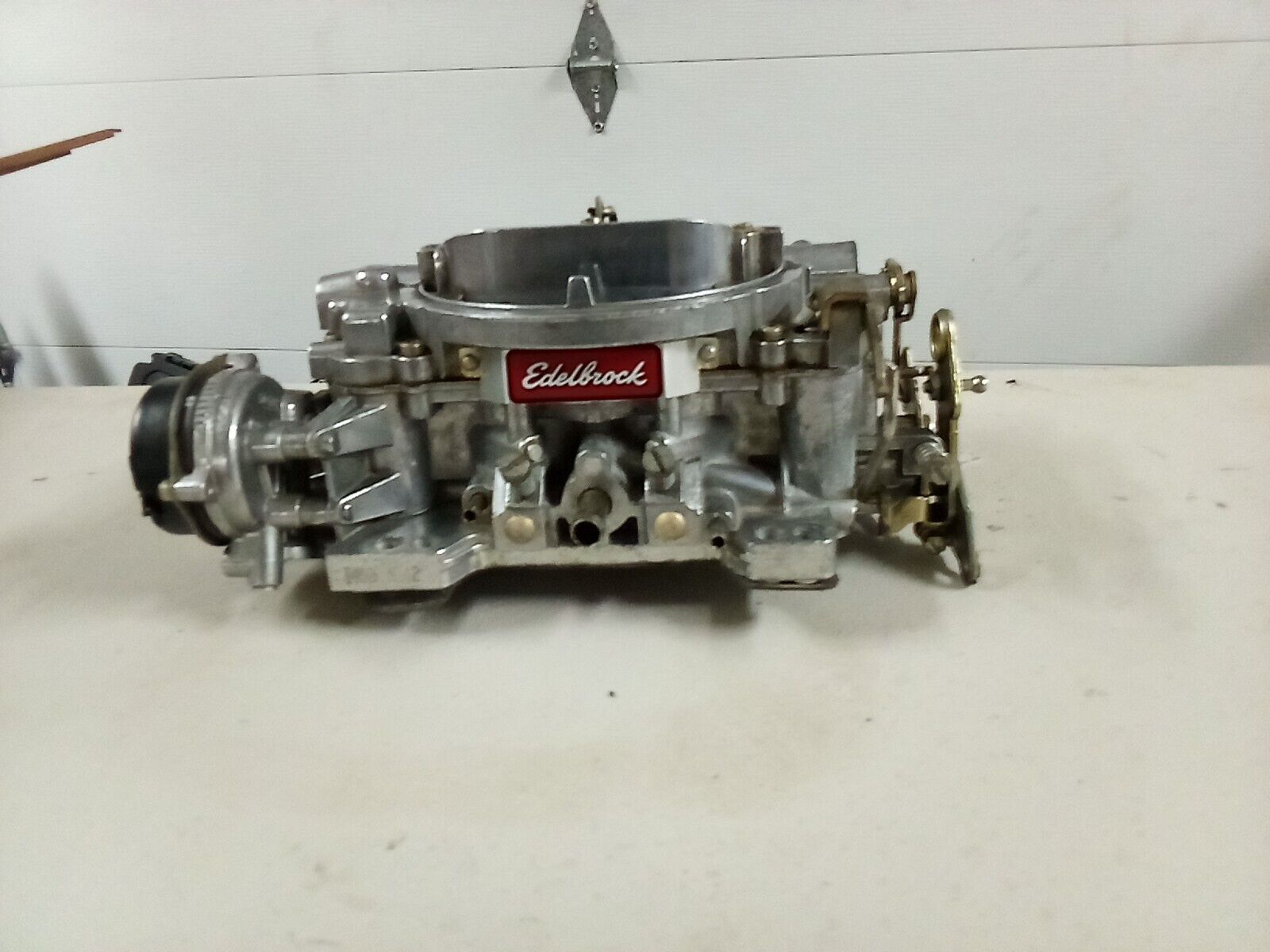 Carburetor-VIN: L Edelbrock 1406