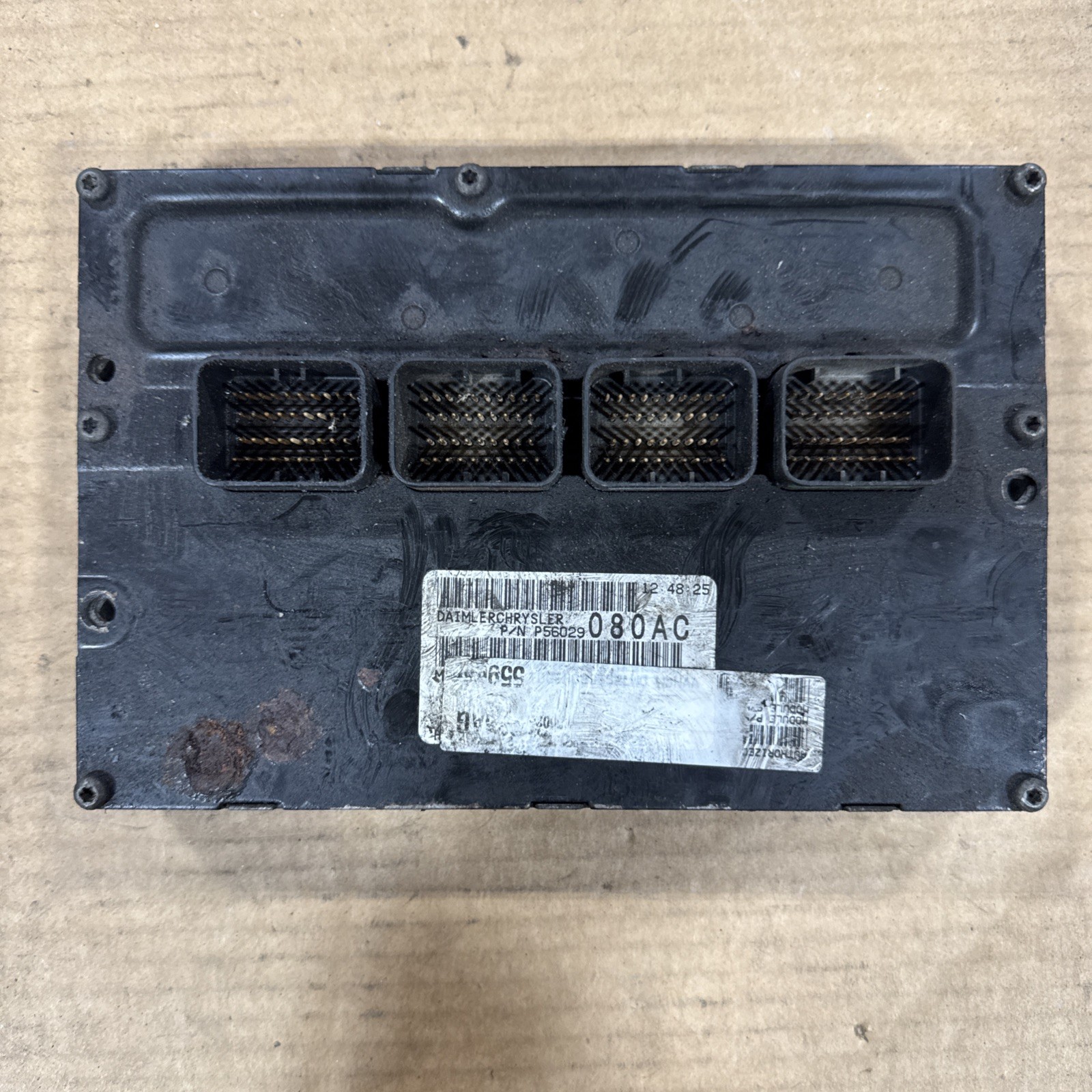 2005 Dodge Dakota 4.7L Engine Control Computer Module ECM ECU PCM P56029080AC 2005 Dodge Dakota 4.7L Engine Control Computer Module ECM ECU PCM P56029080AC