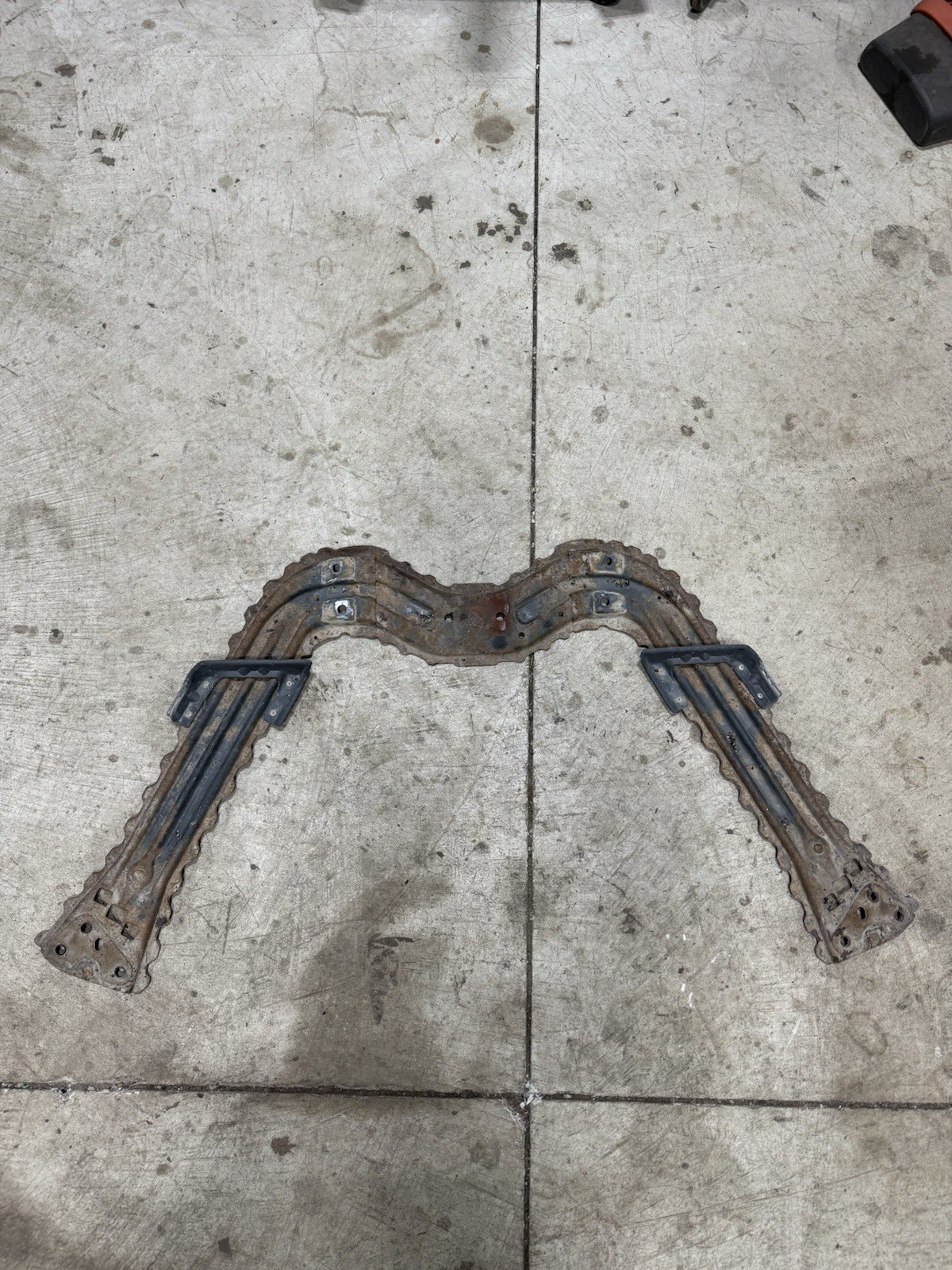 03-07 Infiniti G35 Coupe Rear W-Frame OEM 74870AM800