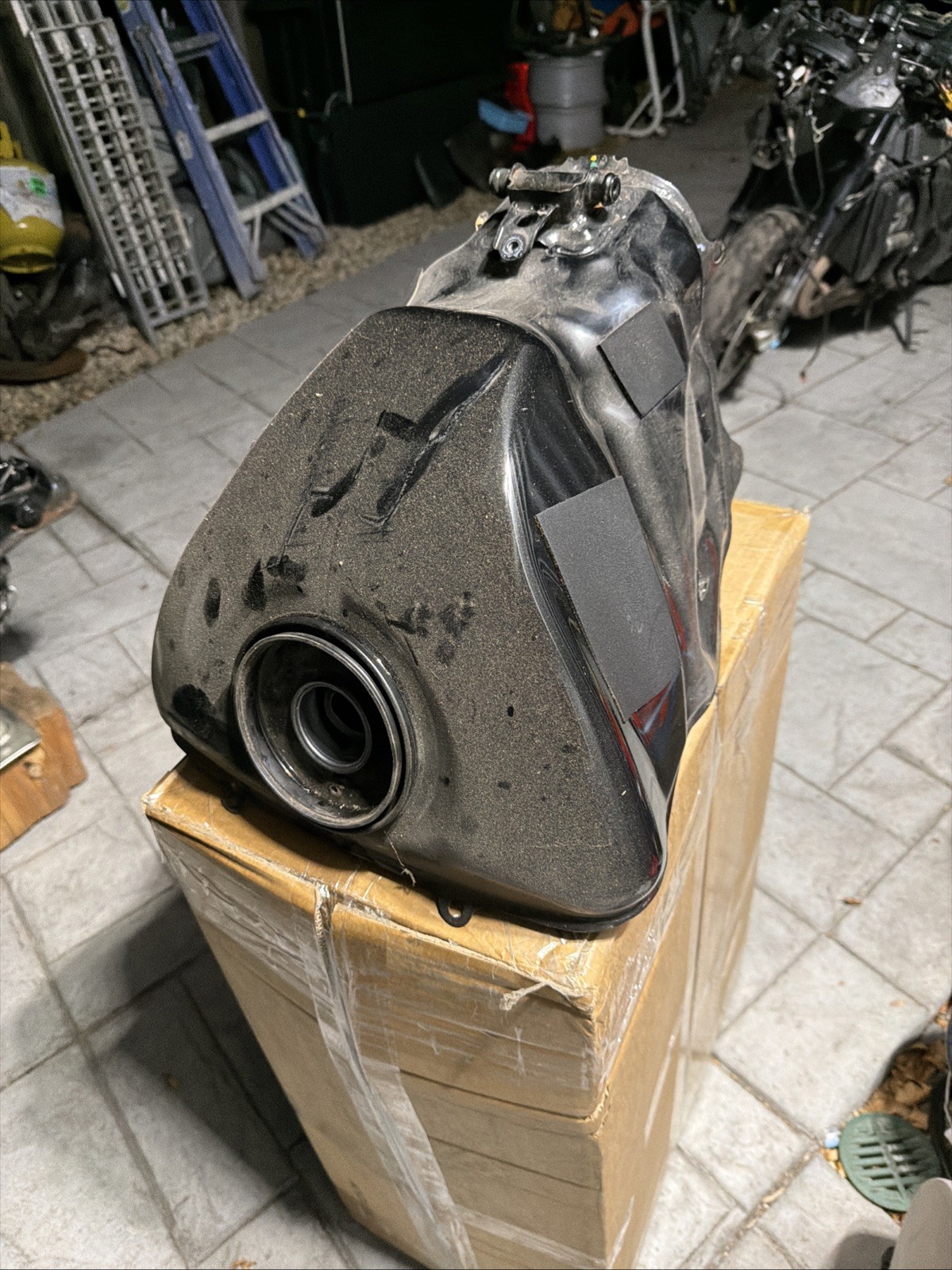 07 08 09 10 11 12 13 14 24 HONDA CBR 600RR CBR600RR petrol fuel gas tank NO RUST