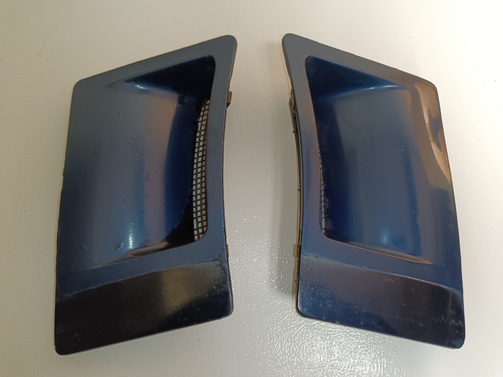 1985-90 Firebird Trans Am Front Fender Vent Air Extractor Louver Grille Set GM