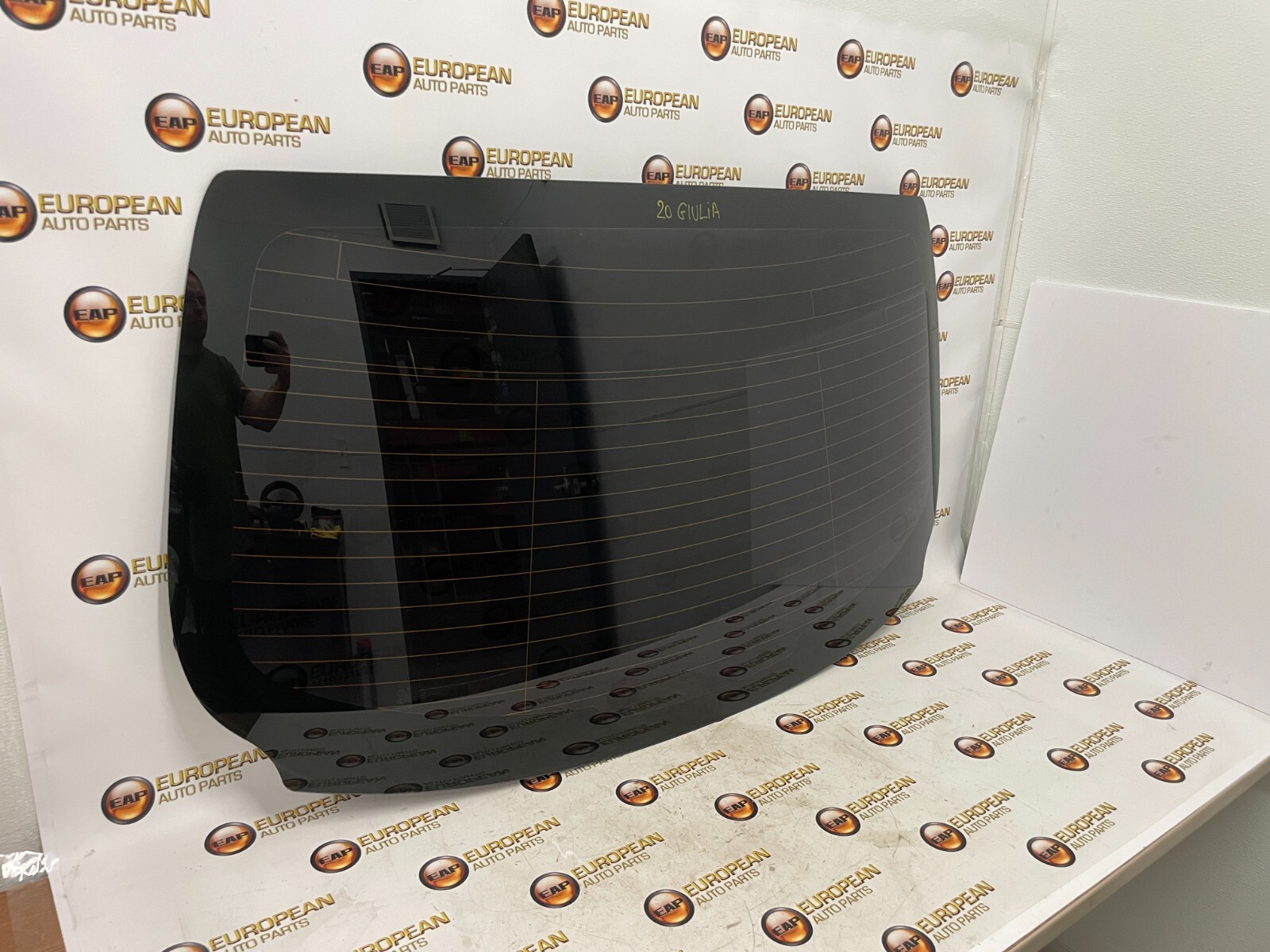 2017-2024 ALFA ROMEO GIULIA REAR BACK WINDOW GLASS OEM