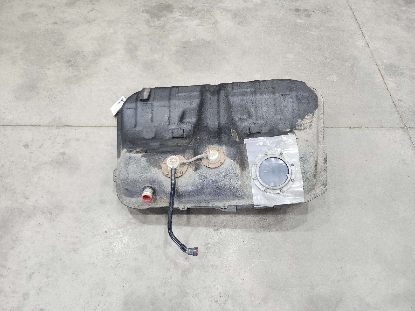 12-15 Kia Optima OEM 2.4L Fuel Gas Tank Assembly Metal 18.5 Gallon 311502T500