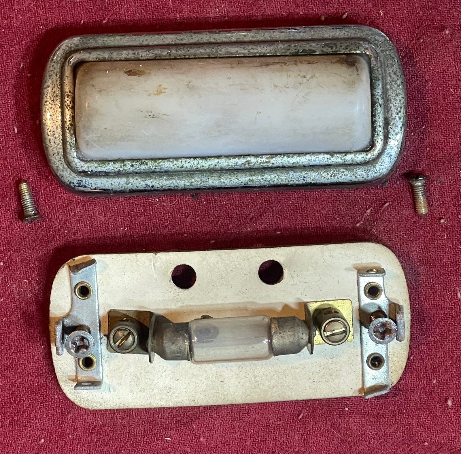 Original Trunk Lamp for Lamborghini Miura P400 Original Trunk Lamp for Lamborghini Miura P400