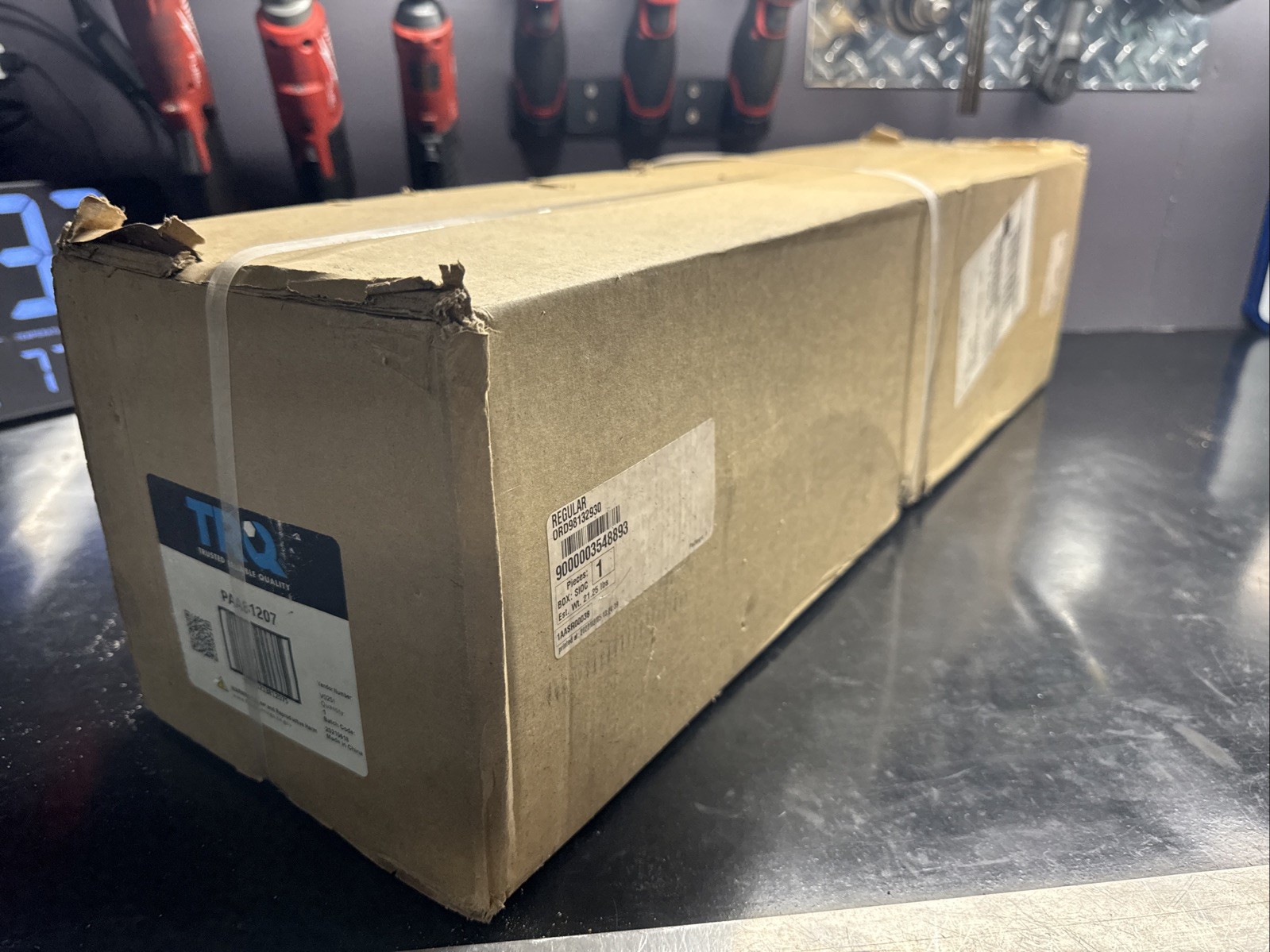 Air Suspension Strut-GT Limited Edition TRQ PAA81207 Air Suspension Strut-GT Limited Edition TRQ PAA81207