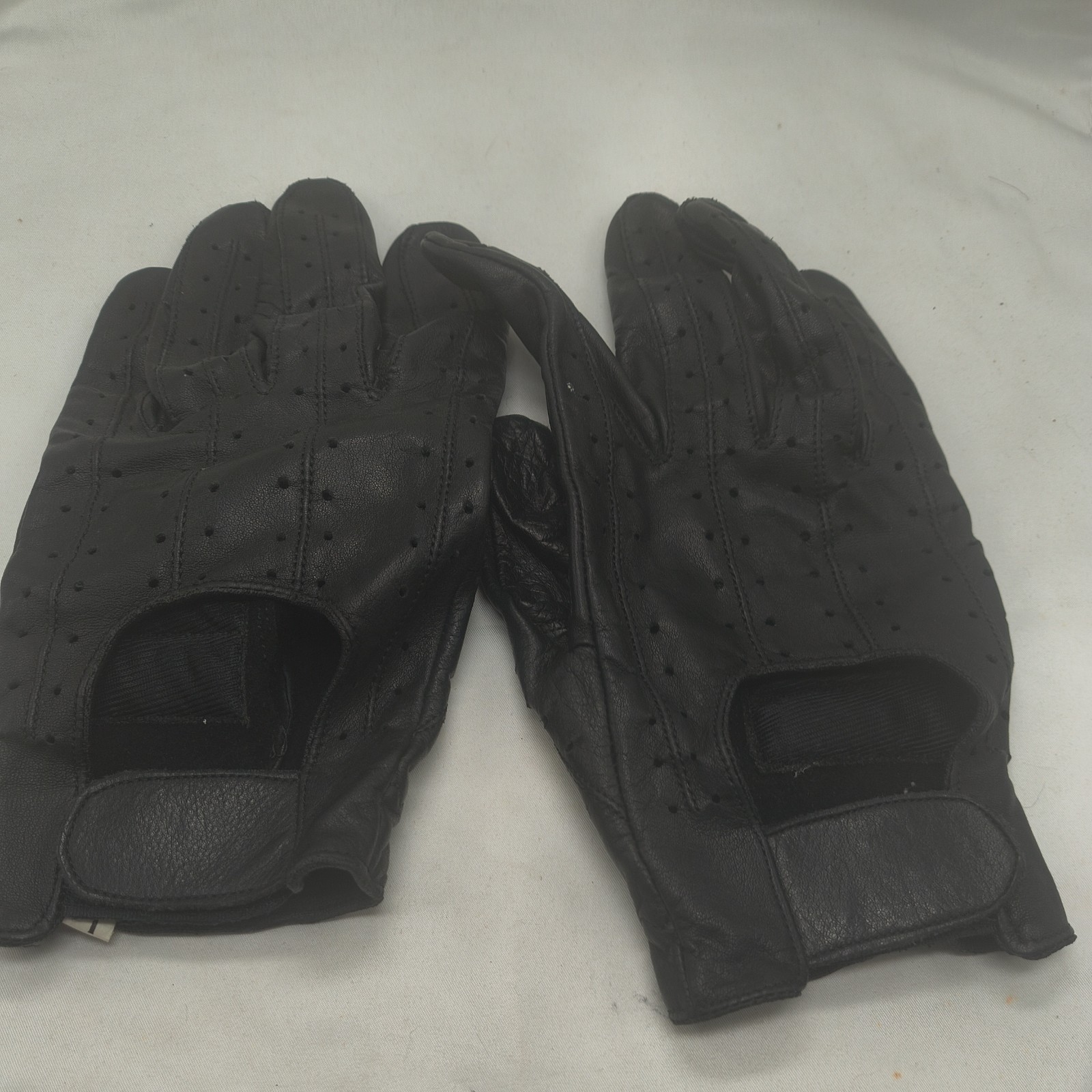 Olympia Leather Gloves  size large. Unisex 