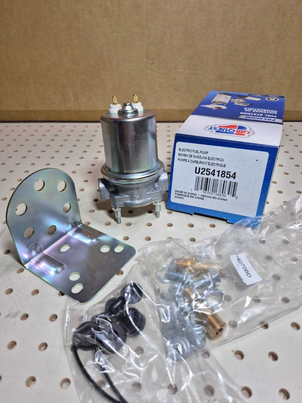 U2541854 Carquest 12 Volt 4-6 psi 72 gph Universal Fuel Pump Kit