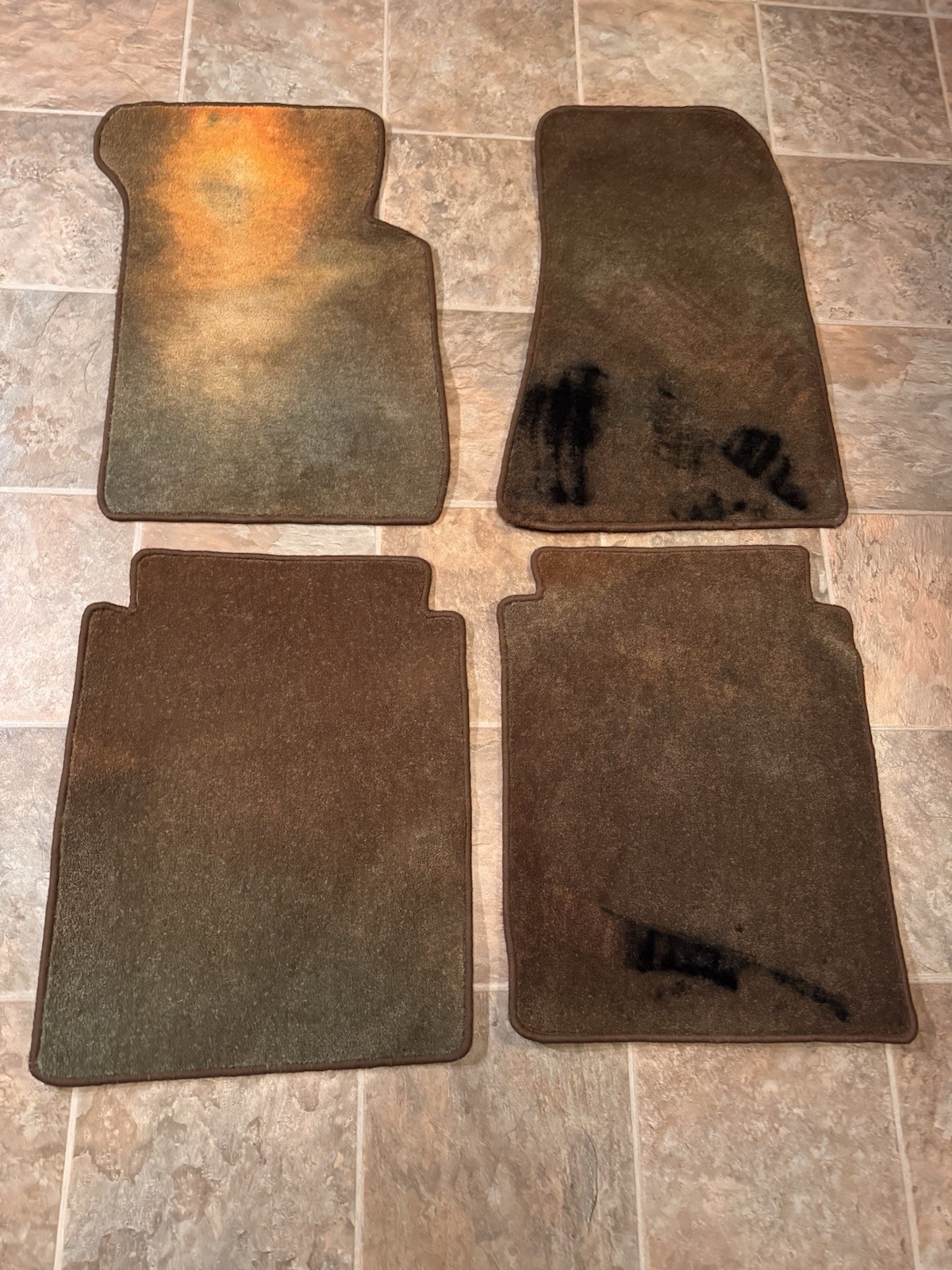 Mercedes Benz AFTERMARKET BEVERLY HILLS CUSTOM FLOOR MATS RE-DYE? W108 W109 W111