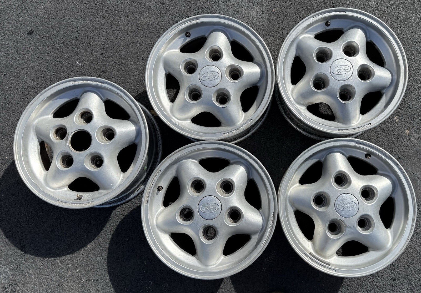 Land Rover ANR5307 Defender Aluminum Wheels (5) CT Rims No Cracks Silver 16x7