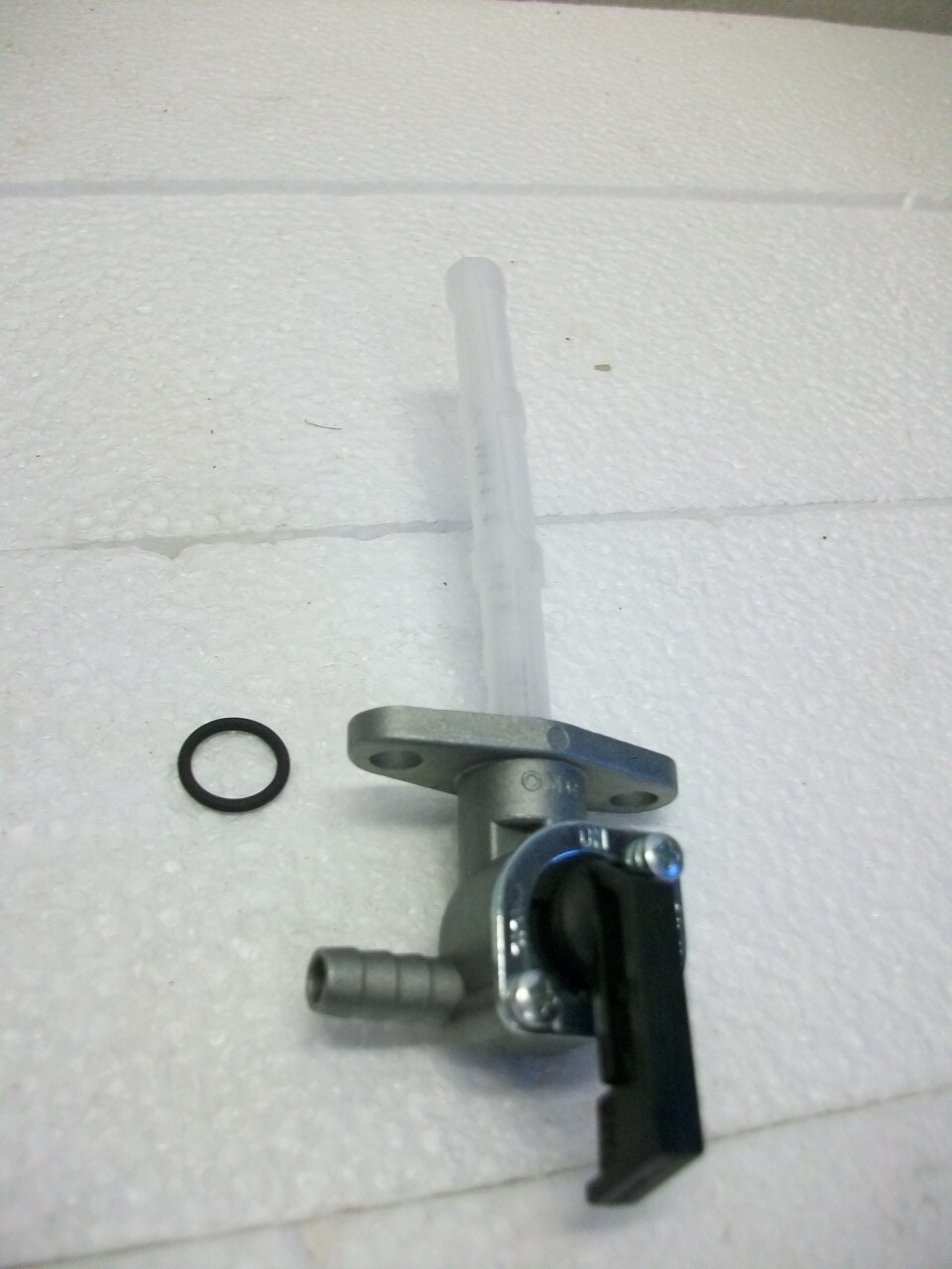 OEM NEW NOS BUELL thunderbolt fuel petcock valve cyclone lightning m2 s2 s3 OEM NEW NOS BUELL thunderbolt fuel petcock valve cyclone lightning m2 s2 s3