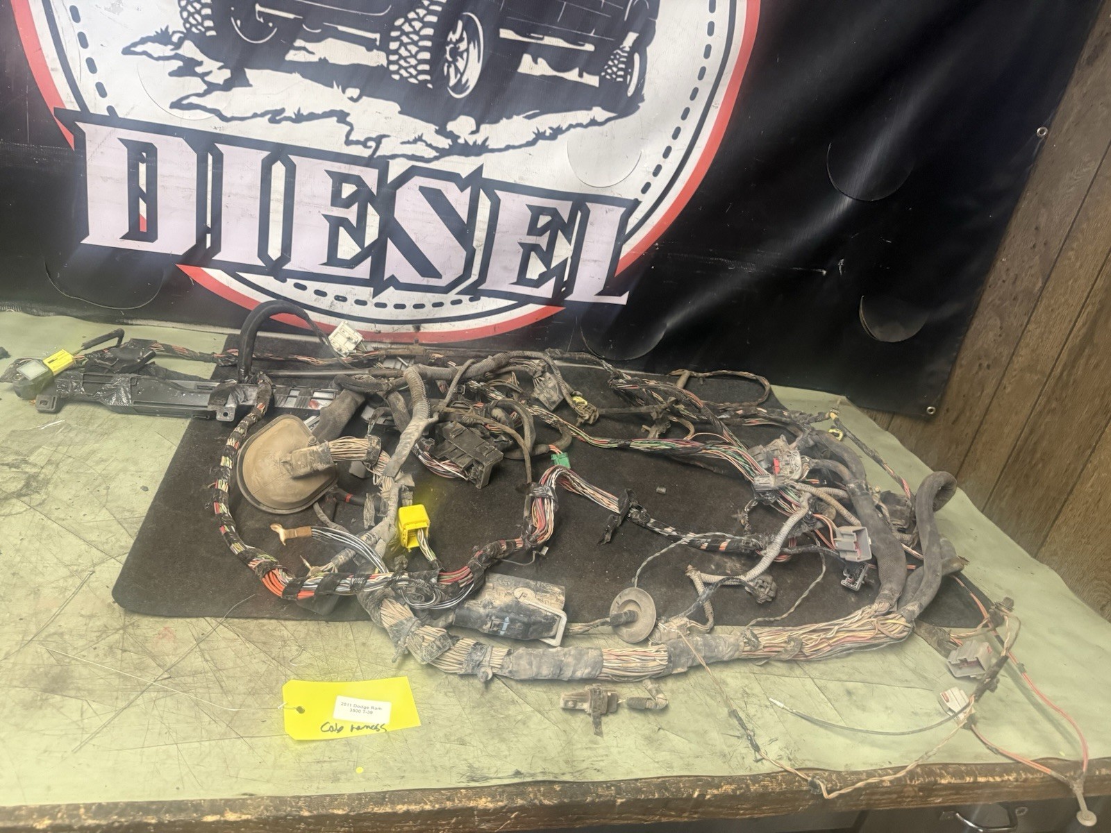2011 Dodge Ram 3500 6.7L 2wd 2 Wheel Drive Body Cab Interior Wiring Harness