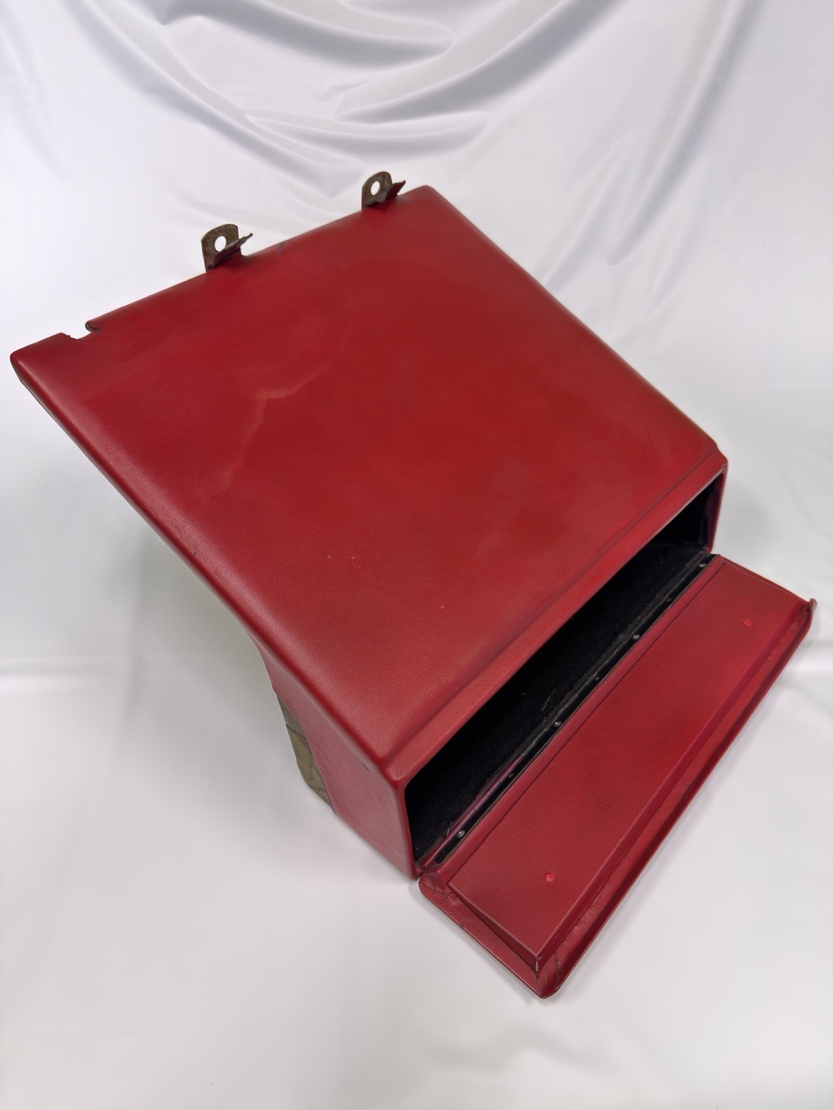 Genuine OEM Lamborghini Diablo LH Seat Panel Glove Box 009458306 Used Red