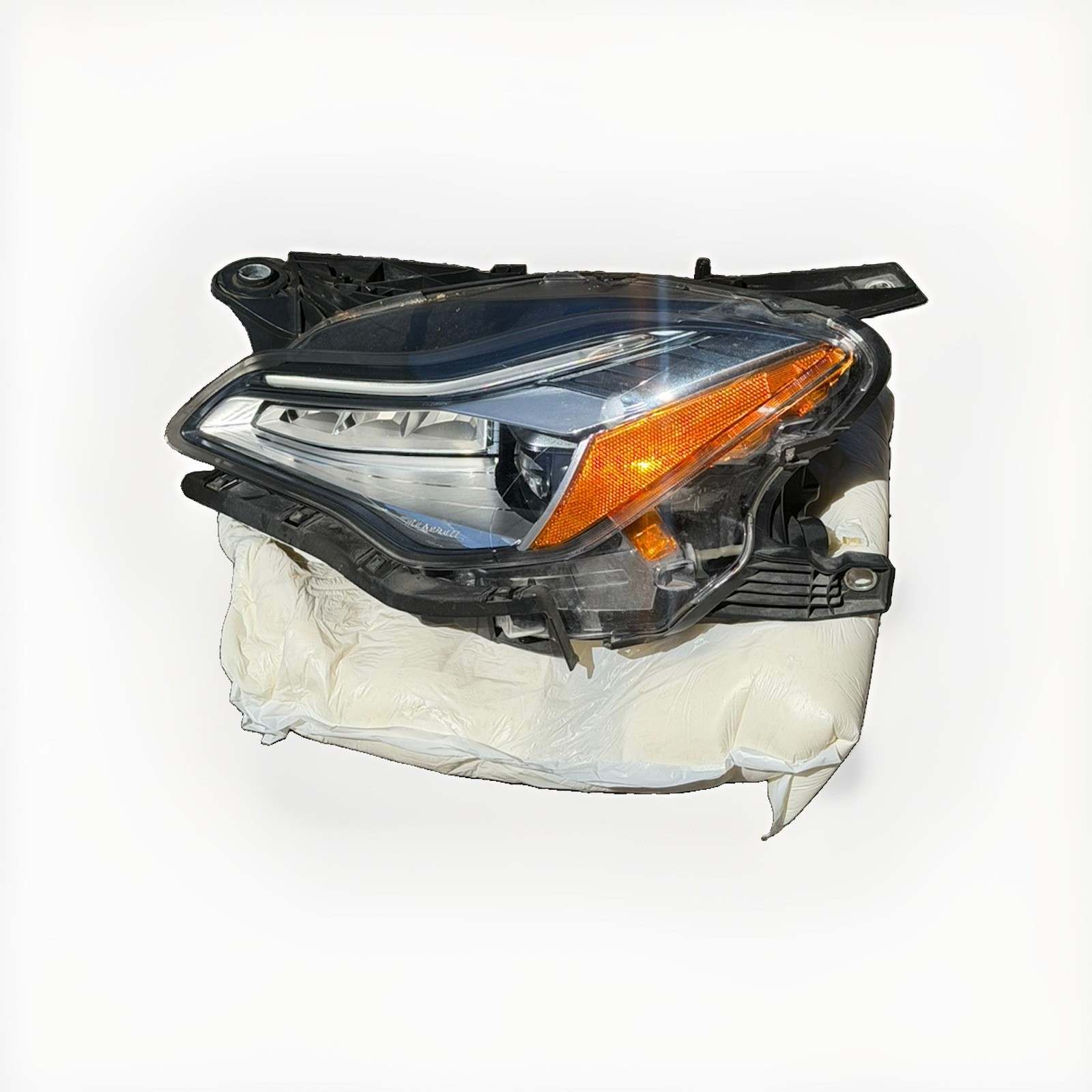 MASERATI QUATTROPORTE HEADLIGHT LEFT 2018-2021 2022 2023 2024 670100621 LED OEM MASERATI QUATTROPORTE HEADLIGHT LEFT 2018-2021 2022 2023 2024 670100621 LED OEM