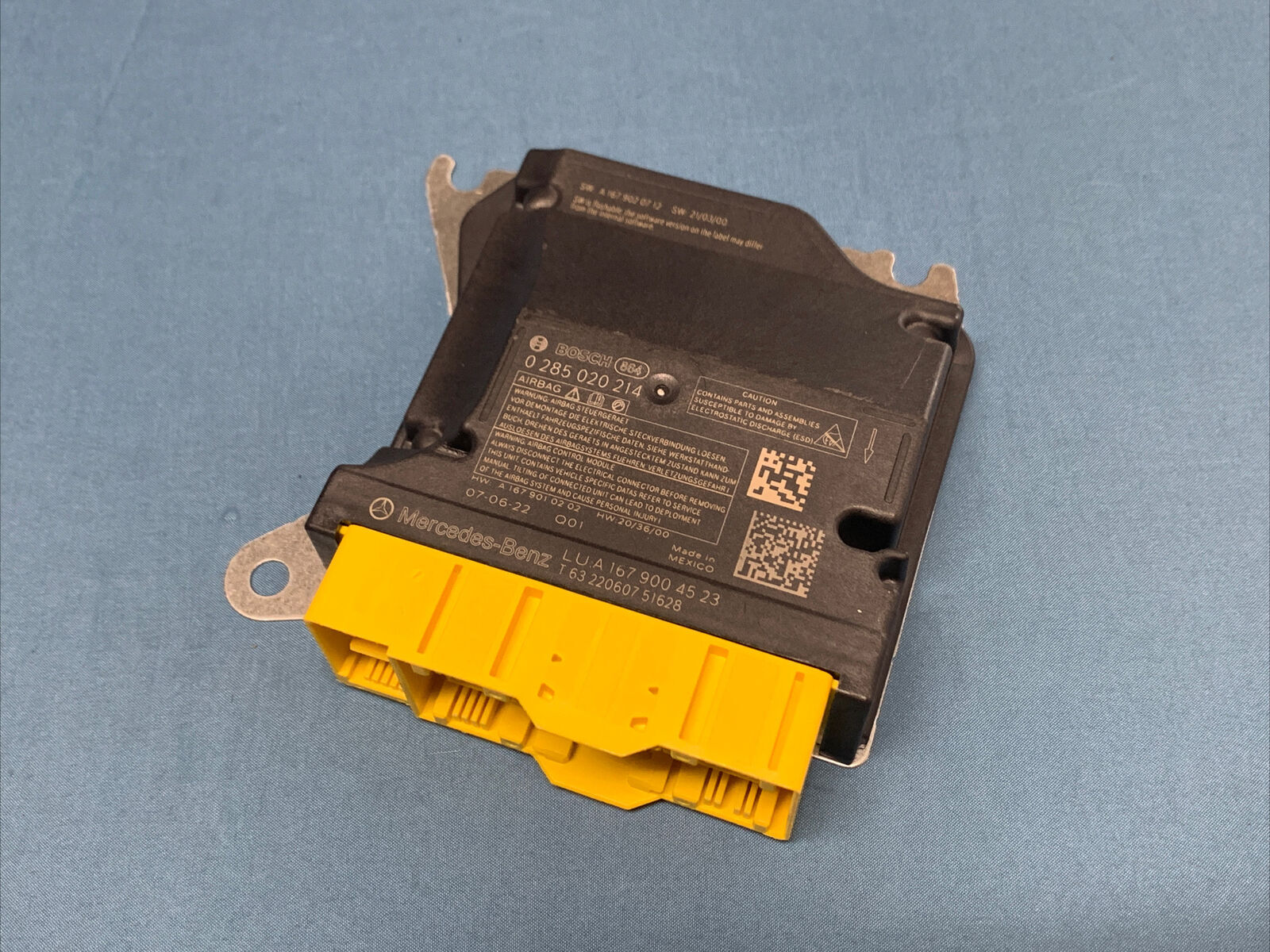 2021-22 Mercedes GLE GLS W167 X167 Control Unit Module 1679004523 Clean OEM