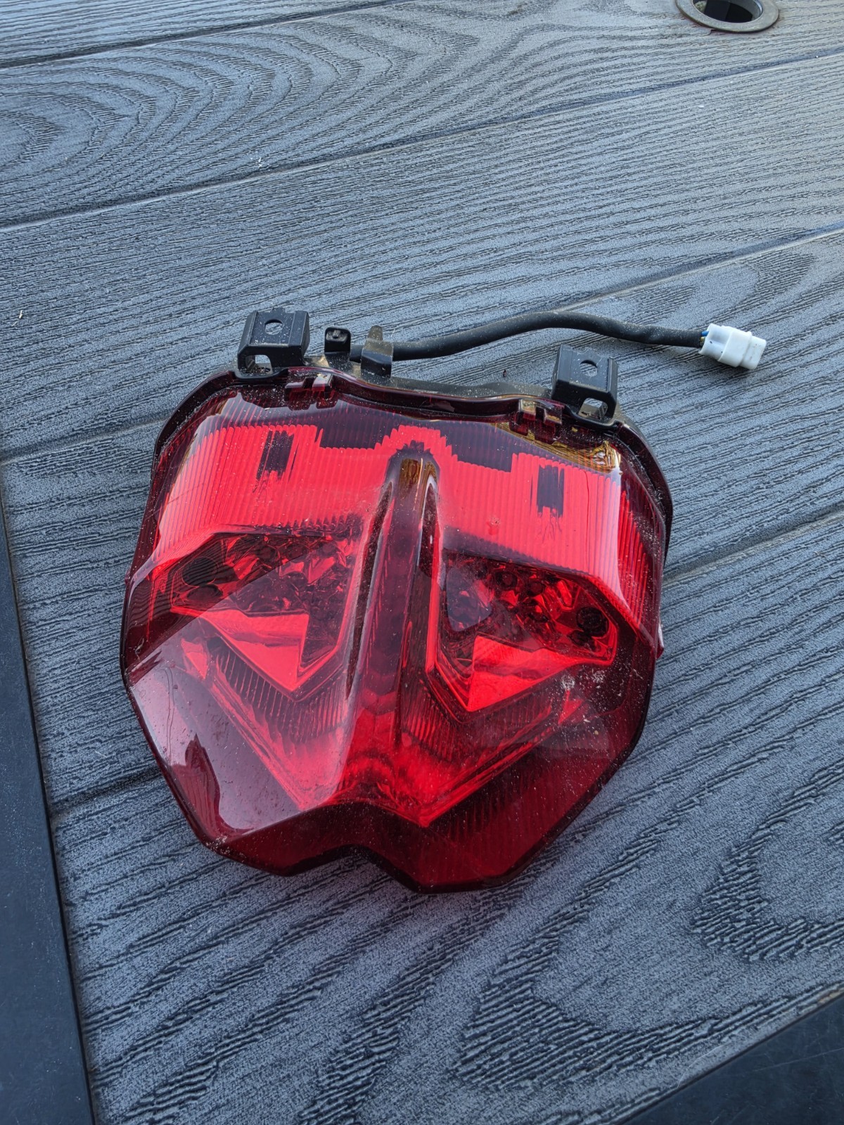 21 22 23 24 Yamaha MT-09 MT09 OEM Tail Light Taillight  #179