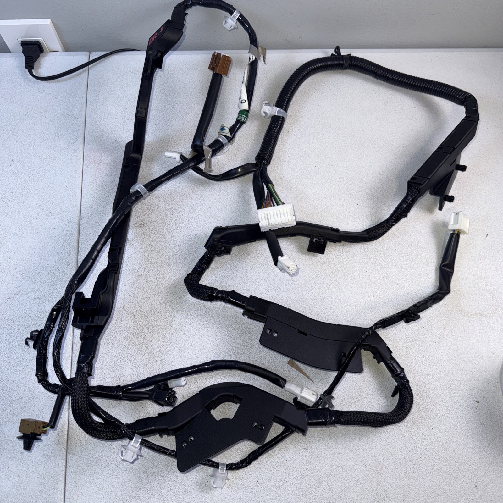 2009-15 Infiniti G37 Convertible Trunk Flap Wiring Harness Left OEM 24027JJ50A