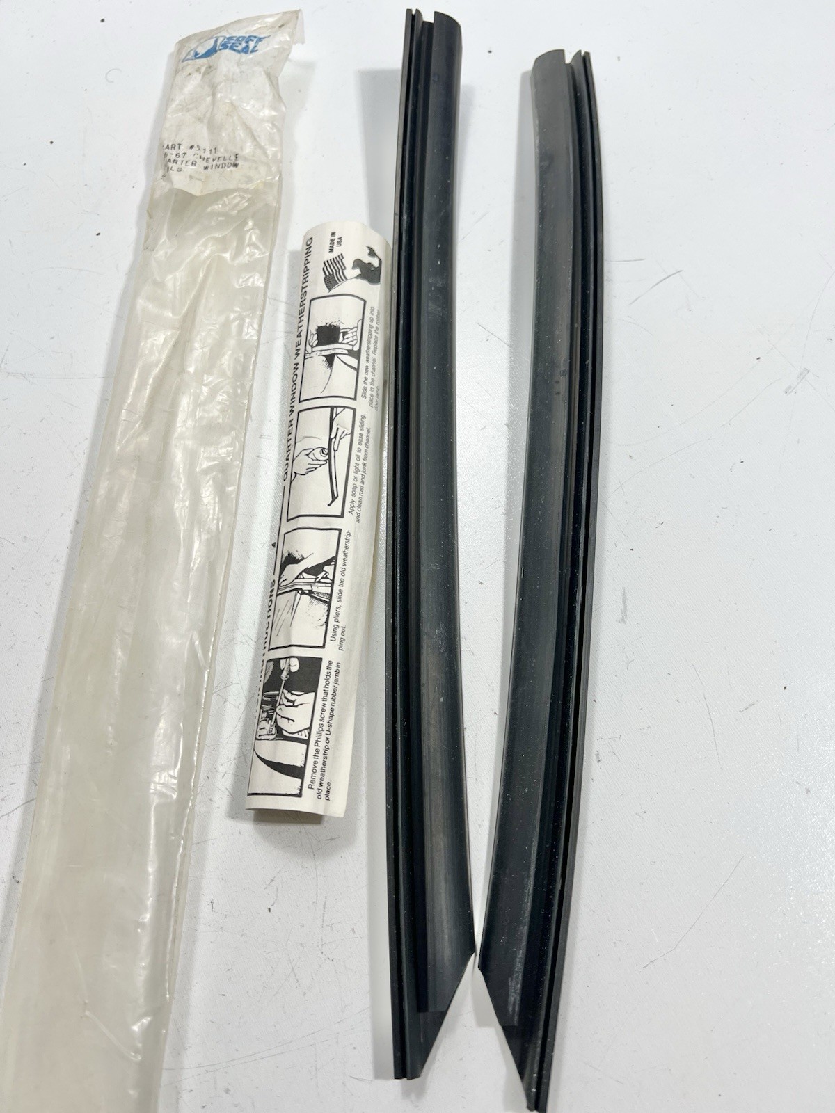 66-67 Chevy Chevelle 1967 1966 Quarter Window Seals part#5111 Vintage 66-67 Chevy Chevelle 1967 1966 Quarter Window Seals part#5111 Vintage