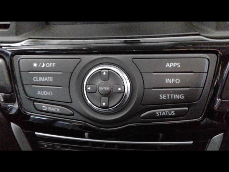 Info-GPS-TV Screen Control Screen Dash Mounted Sl Fits 17 PATHFINDER 574514