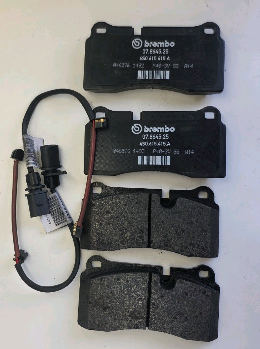 LAMBORGHINI HURACAN 470698451  ORIGINAL REAR BRAKE PADS SET GENUINE