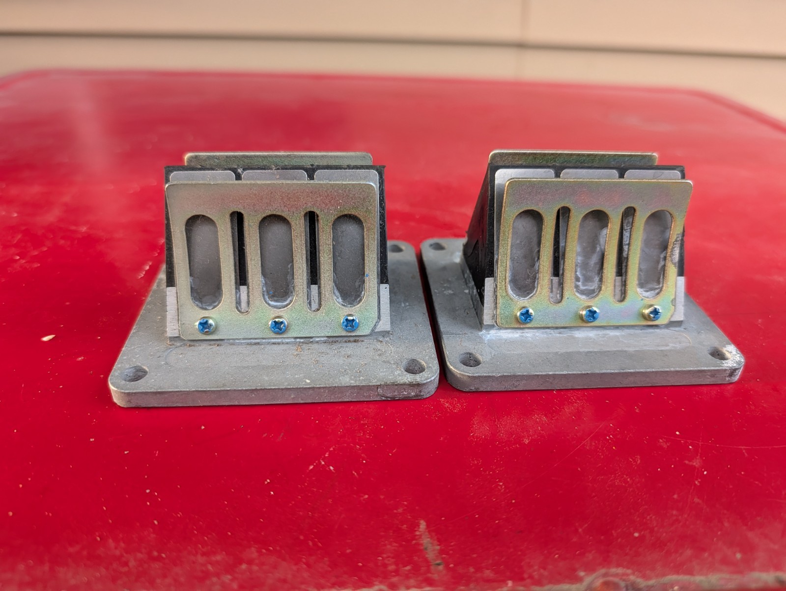 PAIR OF NOS 1976 1977 RUPP NITRO 250 340 440 Snowmobile Engine Reed Valves Cage PAIR OF NOS 1976 1977 RUPP NITRO 250 340 440 Snowmobile Engine Reed Valves Cage