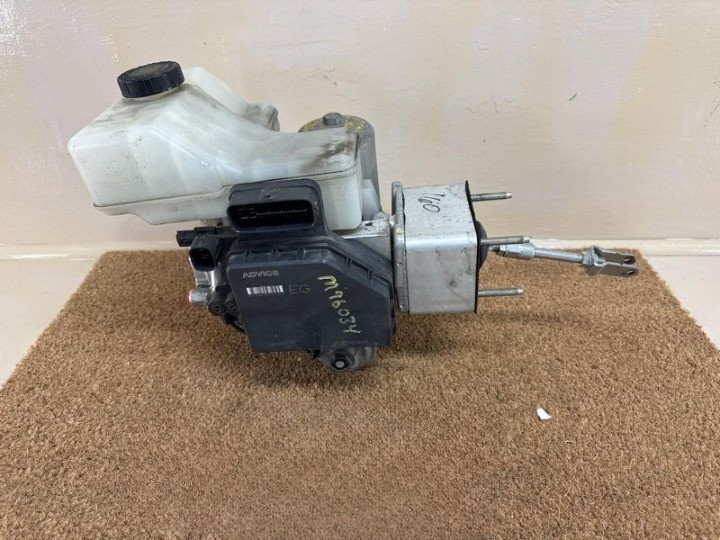 2011-2013 Infiniti QX56 Power Brake Booster Assembly OEM